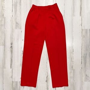 St. John High-Waisted Stretch Pleated Pants